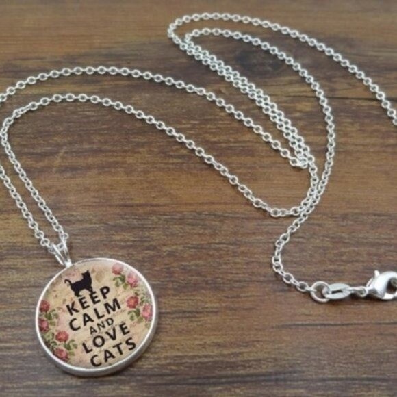 Jewelry - Silver Necklace Keep Calm Love Cats Glass Dome Floral 23.6" Novelty Pet‎ Lover